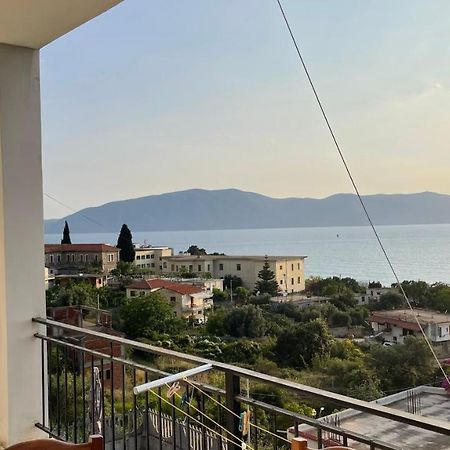 Kondo Stays - Azure Apartments Vlorë Εξωτερικό φωτογραφία