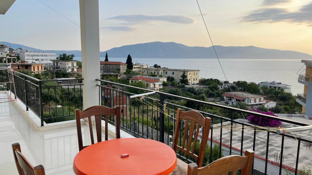 Kondo Stays - Azure Apartments Vlorë Εξωτερικό φωτογραφία